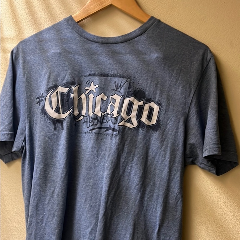 Gildan Blue Short Sleeve Tee with Vintage Chicago Print